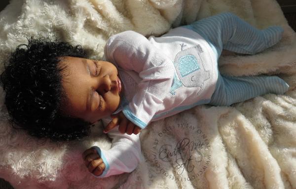 Ethnic Reborn baby boy by Fay O'Neal - www.cuddlemesoft.com